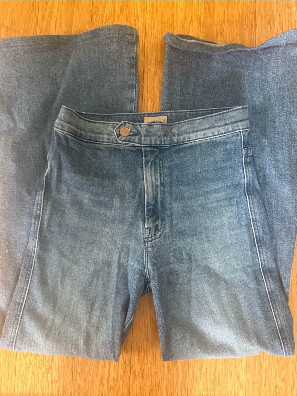 MOTHER Women's Bootcut Jeans in Light-Mid Blue Wash